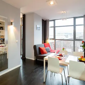 Secret Charm Fully Equipped With Balcony Krakow